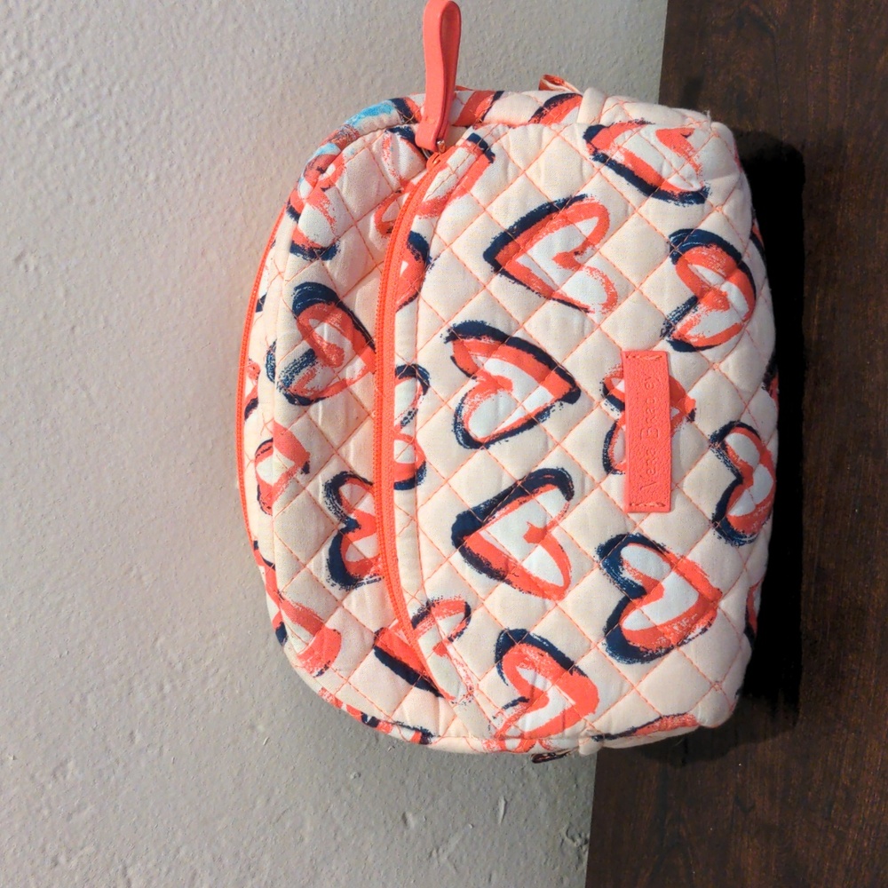 EUC VERA BRADLEY - 2 Pocket Makeup Pouch, Heart Pattern